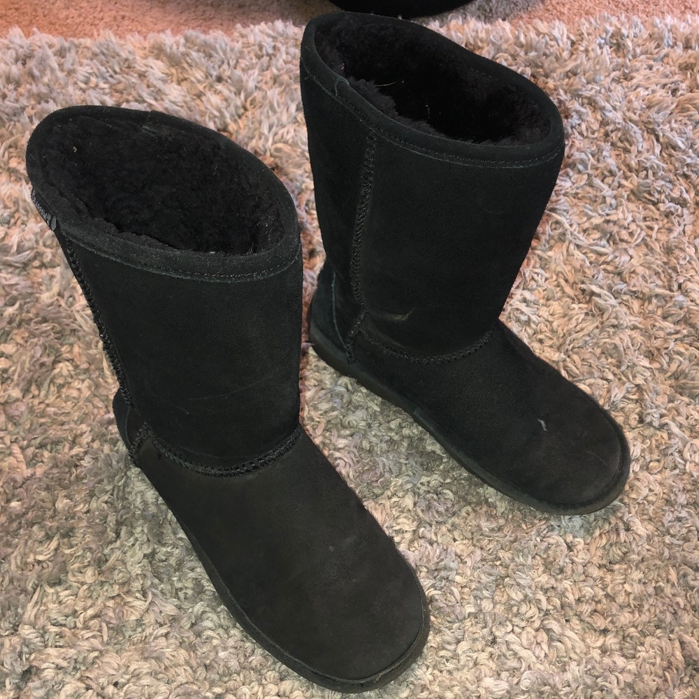 🌸Bearpaw Winter Boots